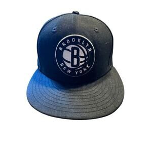 Brooklyn NBA New York Hat Men’s One Size Black/White